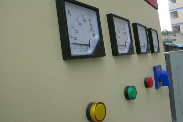 开福配电柜-3683讲讲配电柜注意事项